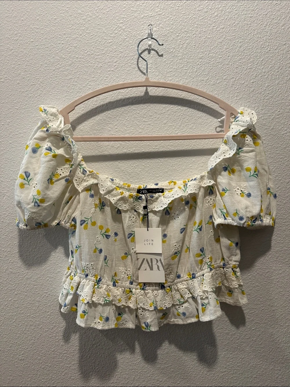 NWT-ZARA Cream Eyelet Lemon-Print Peasant Blouse